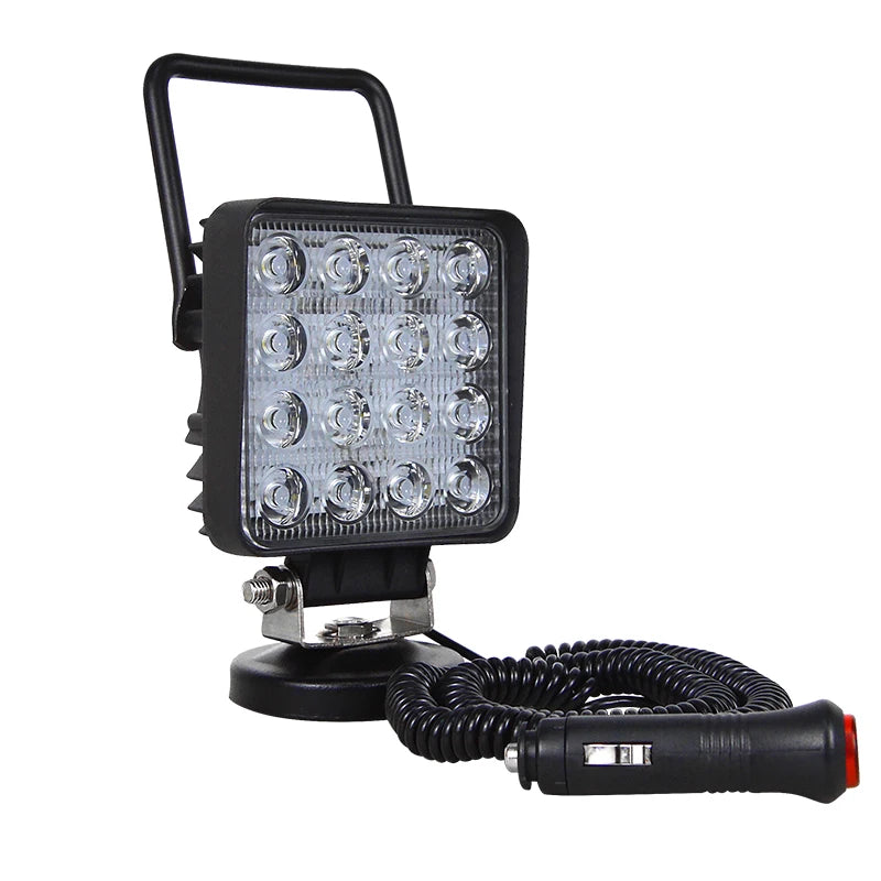 LED-Arbeitsleuchte / Lampada da lavoro – 48W | Magnetfuß | 12–24V